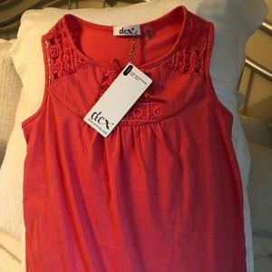 Brand new girls’ top